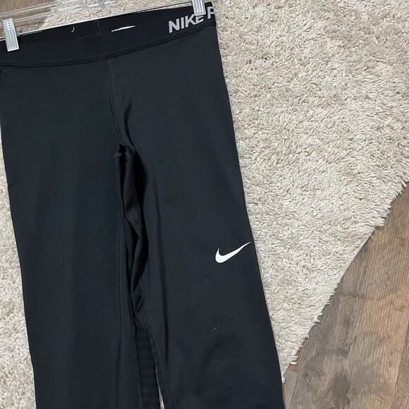 Nike Pro Dri-Fit Medium Black High Waisted Athleisure Leggings - Picture 2 of 6